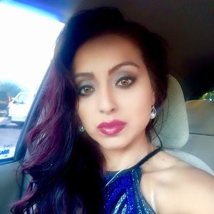 Meet your Posher, Marisa